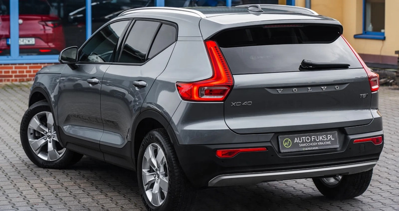 Volvo XC 40 cena 129900 przebieg: 76700, rok produkcji 2018 z Byczyna małe 781